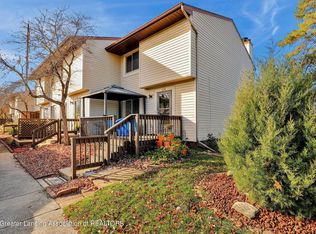 826 Armstrong Rd #19, Lansing, MI 48911