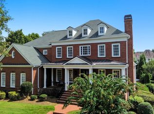 1094 Meadow Bluff Ter, Suwanee, GA