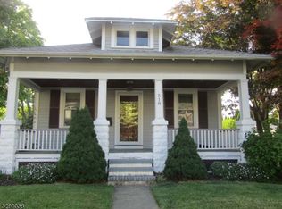 518 Grand Ave, Hackettstown, NJ 07840