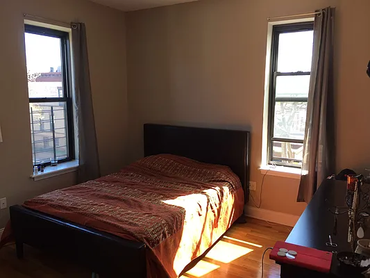 Rented by Mdays Realty | media 21