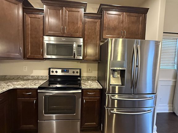 4th image of 4012 Lexie Ln