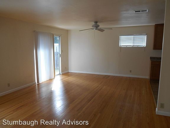 4th image of 328 Beelard Dr