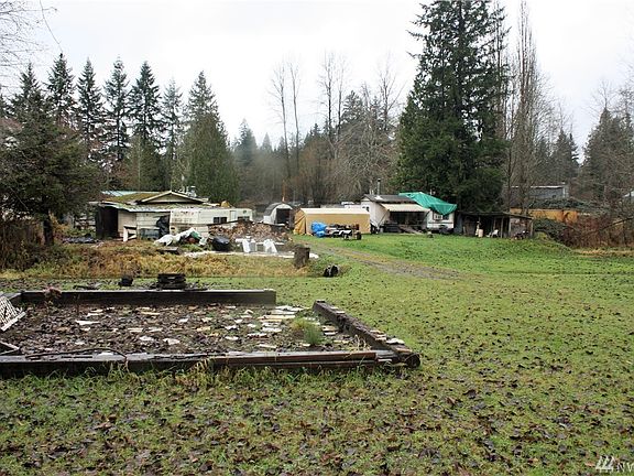 4th image of 106-108 Paradise Ln