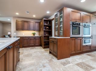 4555 Laren Ln, Dallas, TX 75244