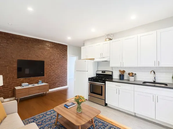 112 Nagle Avenue image 1 of 8