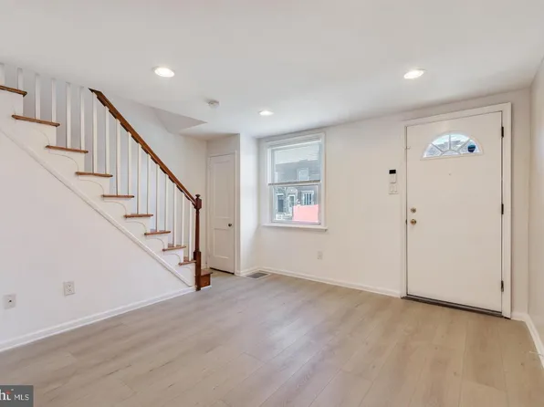 4816 Rosalie St, Philadelphia, PA 19135