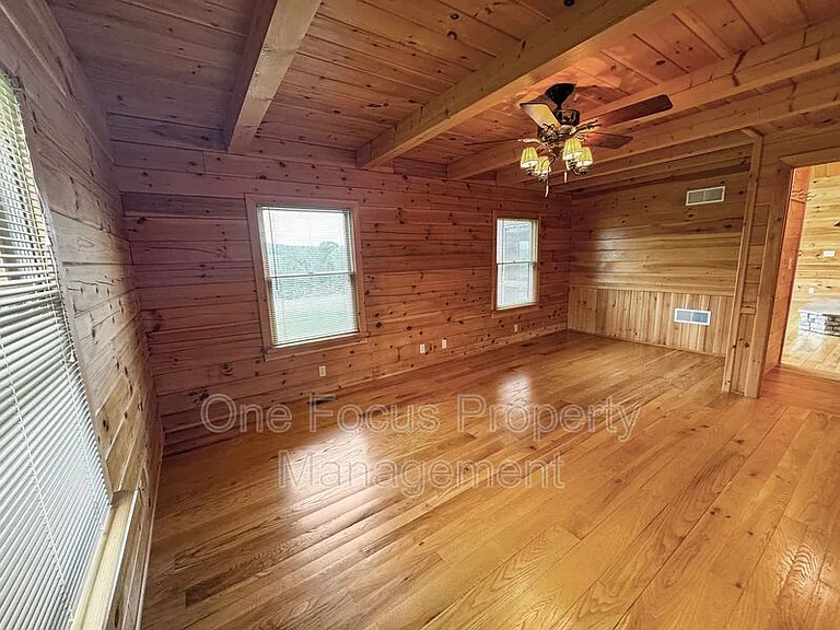 182 Rockey Rd — Photo 9