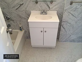 Rented by ZealEstate Group Inc