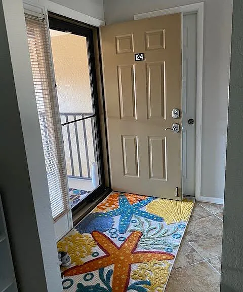 240 Lewis Cir #124 — Photo 11