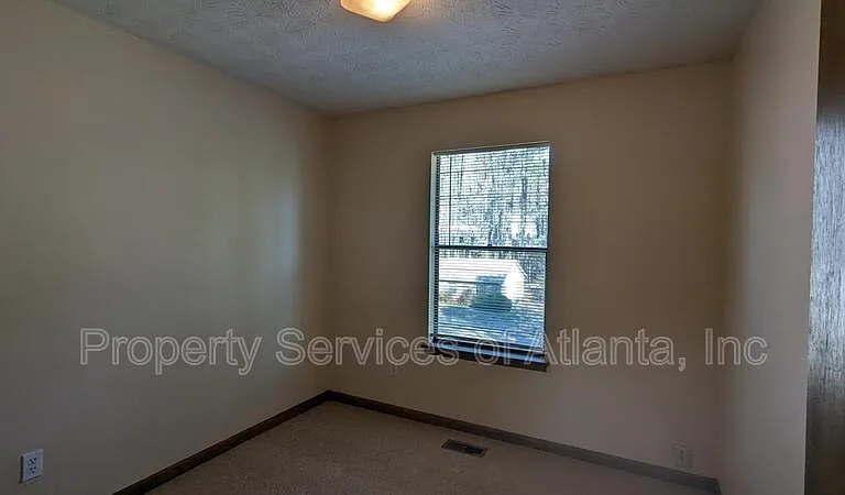 4341 Old Lake Dr — Photo 17