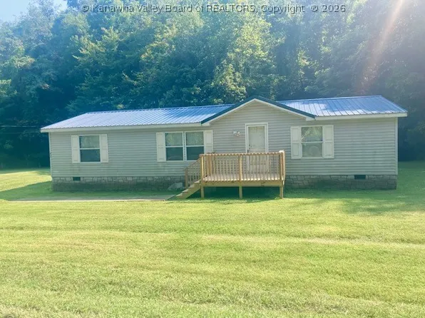 211 Maxine Dr, Charleston, WV 25312