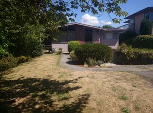 10712 12th Ave NW, Seattle, WA 98177