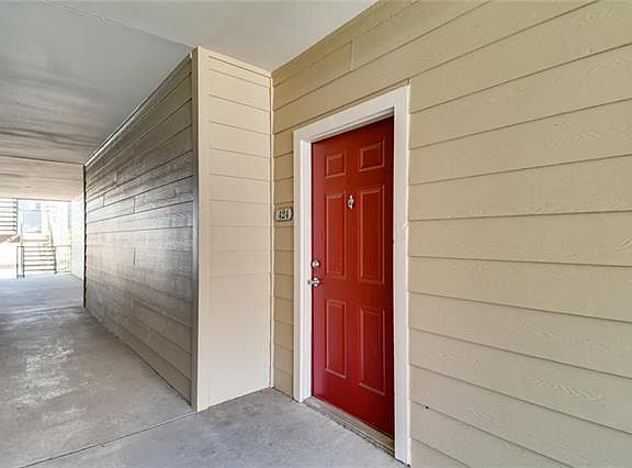 3rd image of 2320 Gracy Farms Ln APT 424
