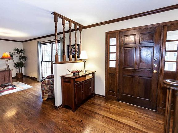 5th image of 2348 Hollyhead Dr