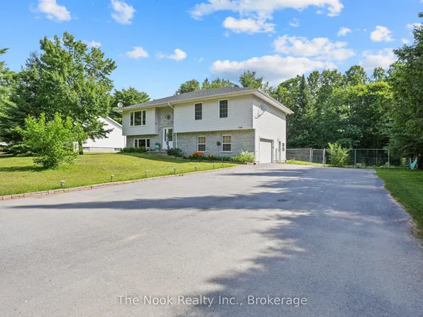 348 Chemaushgon Rd, Bancroft, ON K0L 1C0