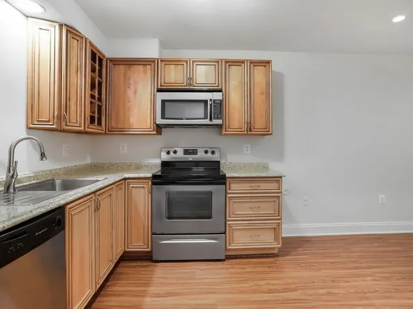 3459 Holmead Pl NW #Basement, Washington, DC 20010