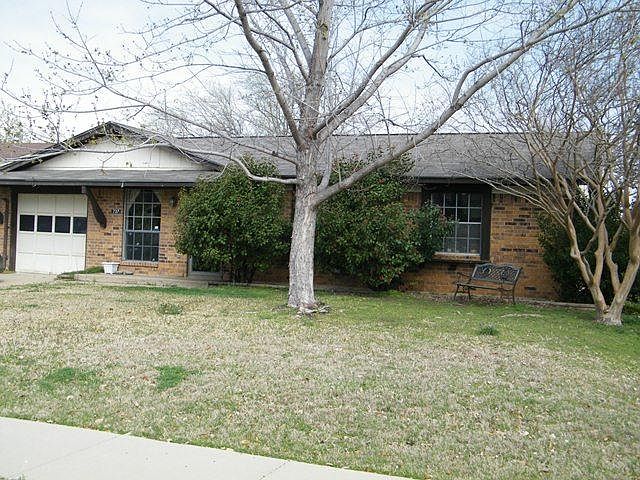 1st image of 737 Dewberry Dr
