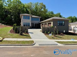 375 Saint Louis St, Madison, AL 35758