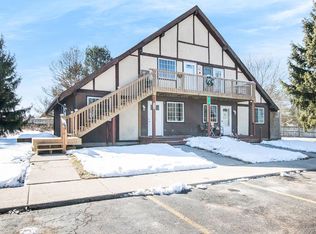 6110 Briarcliff Path APT B, Kalamazoo, MI 49009