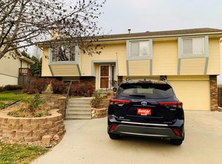 8716 Monroe St, Ralston, NE 68127