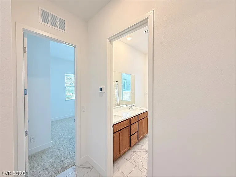 324 Agnew St — Photo 22