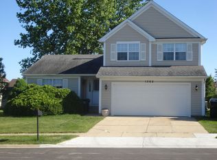 1265 Clover Ln, Hoffman Estates, IL 60192