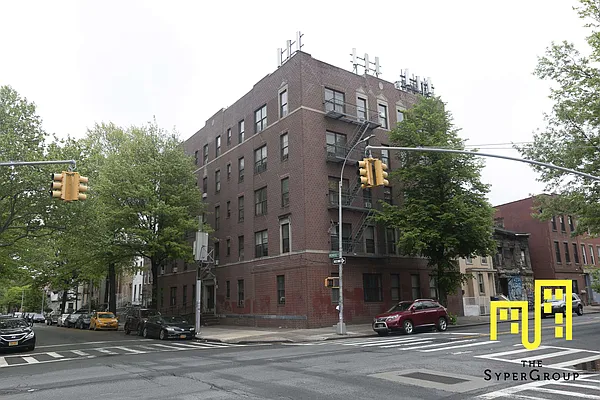Rented by The Syper Group | media 20
