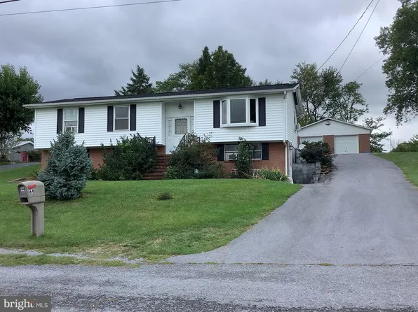 64 Hedrick Ave, Martinsburg, WV 25405