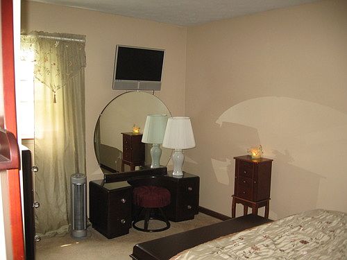 4th image of 1364 Avalon Ave