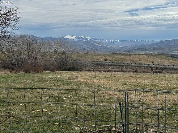 5th image of 38901 Highway 86