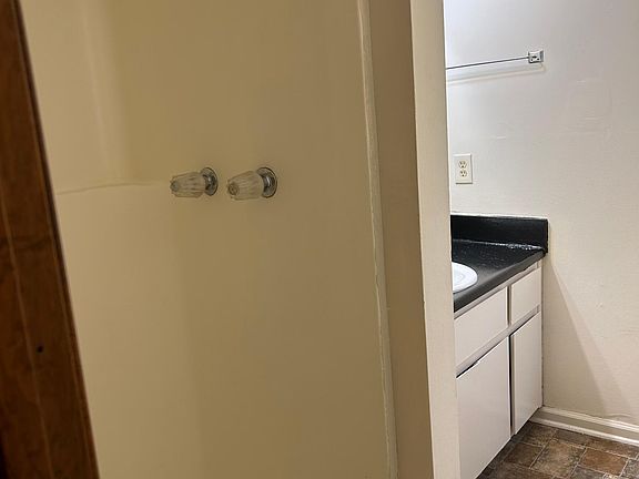 5th image of 2959 Lakemont Dr SW #2959