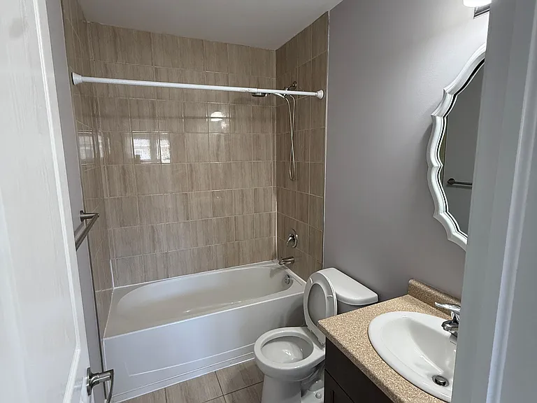 53 Oliver Ln — Photo 37