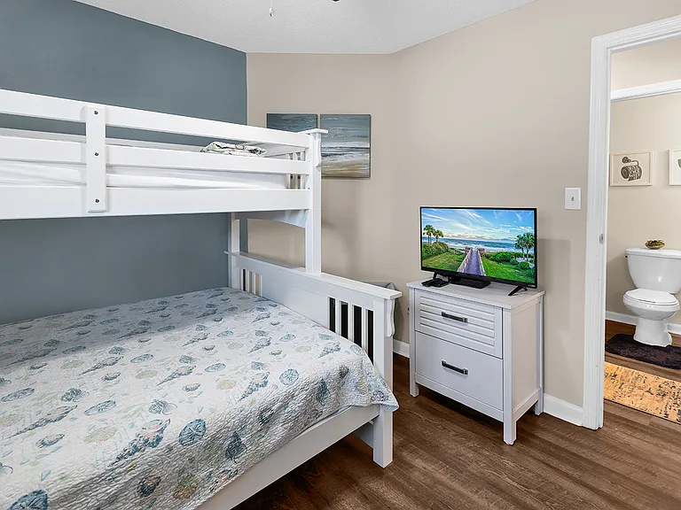 1870 Auburn Ln #20-I — Photo 9