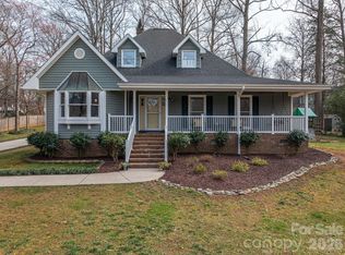 402 Belwood Dr, Belmont, NC 28012