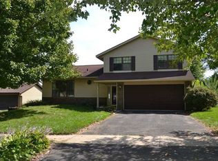 1471 40th Street Pl, Marion, IA 52302