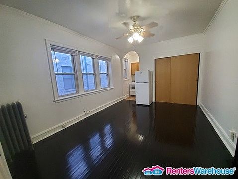 2nd image of 834 W Fullerton Ave APT 26