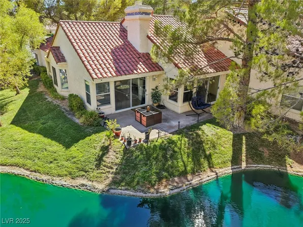 6921 Emerald Springs Ln, Las Vegas, NV 89113