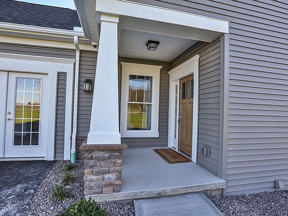 4th image of 5987 Redfield Dr #T38ni0
