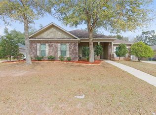 11374 Oak Alley Dr S, Grand Bay, AL 36541