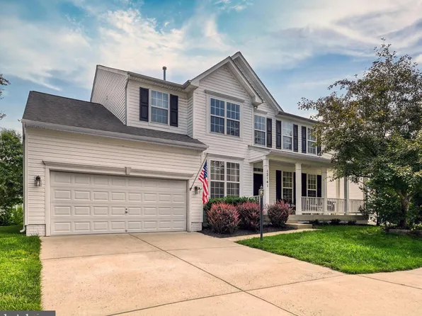 12141 Maidenhair Dr, Gainesville, VA 20155