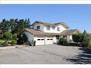 3rd image of 12143 Hilltop Dr