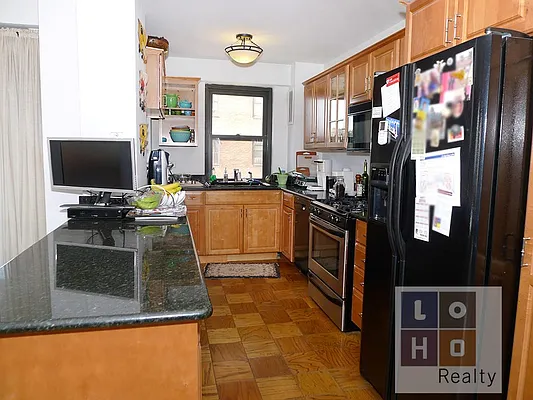 Rented by LoHo Realty | media 11