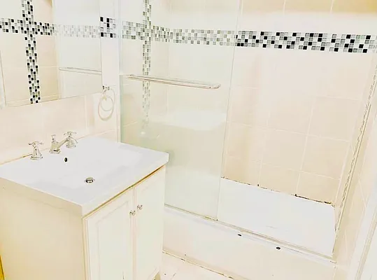 Rented by null | media 26