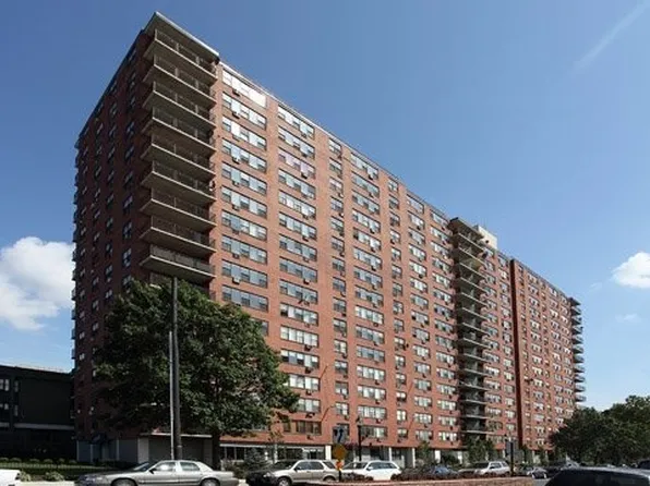 500 Central Avenue image 1 of 12