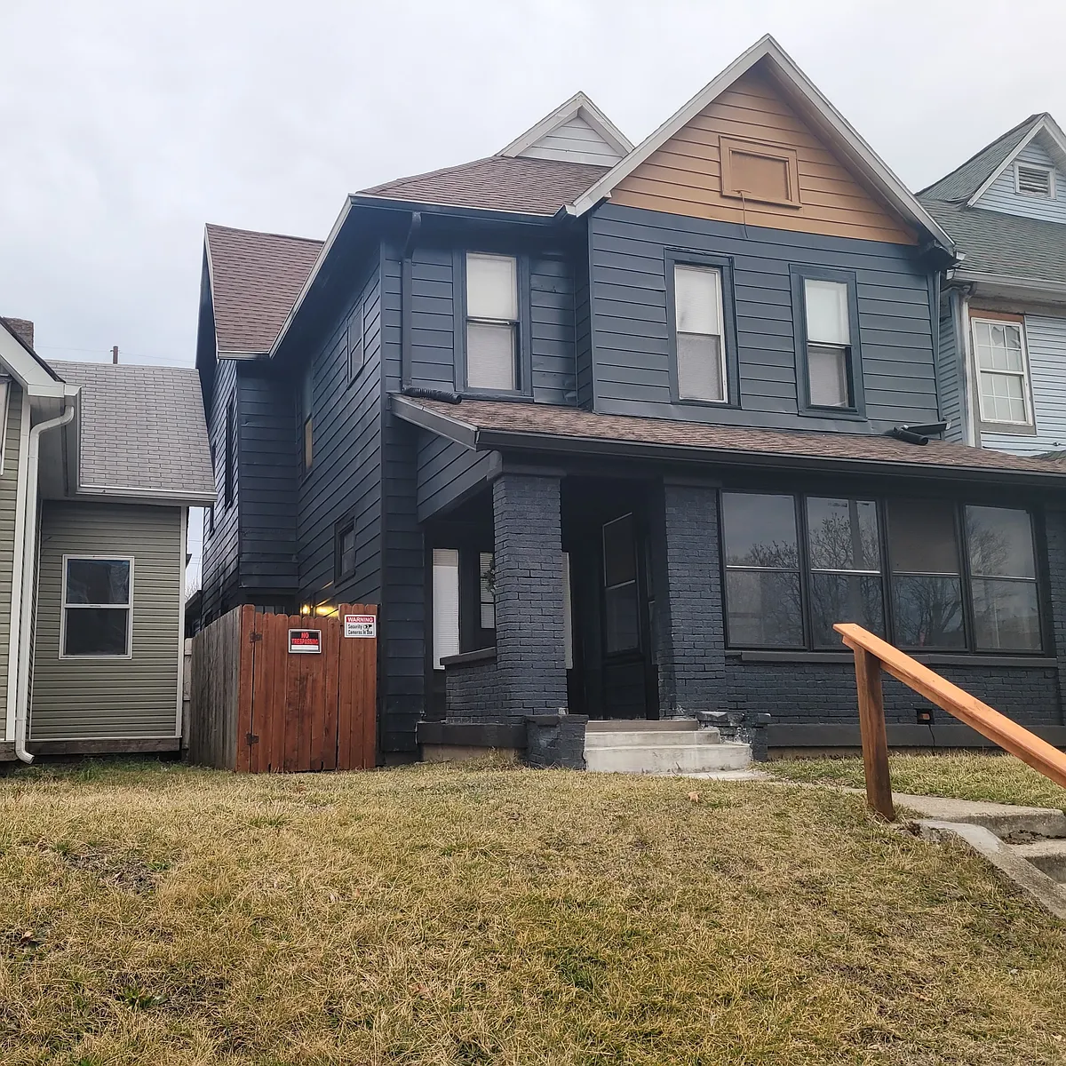 Building Photo - 2818 N Capitol Ave #2