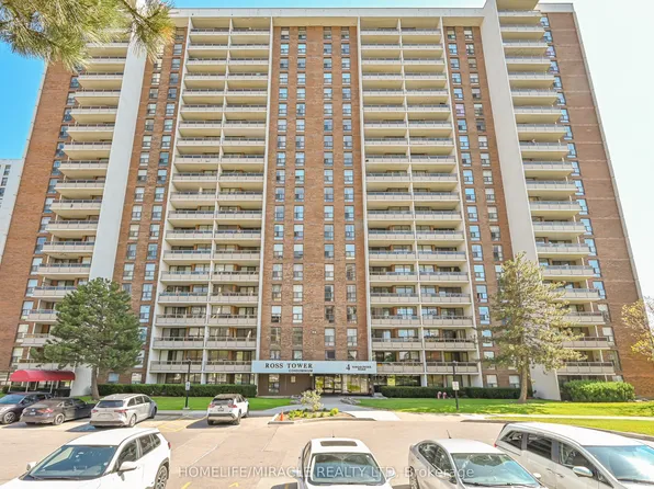 4 Kings Cross Rd #602, Brampton, ON L6T 3X8