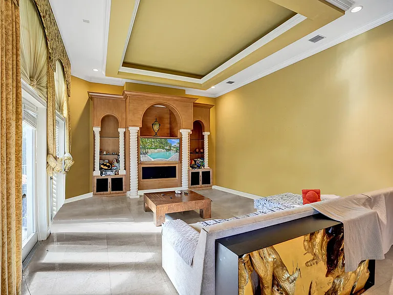 7988 Mandarin Dr — Photo 21