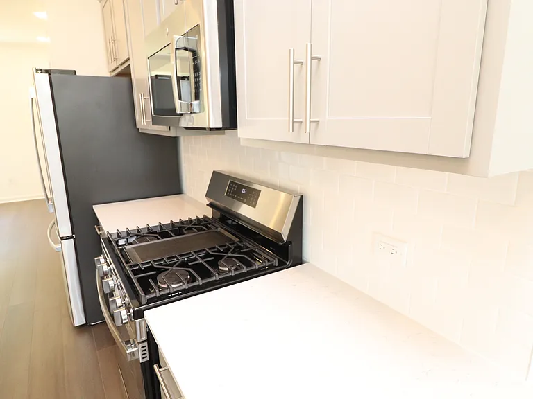 3128 Gypsum Dr — Photo 9