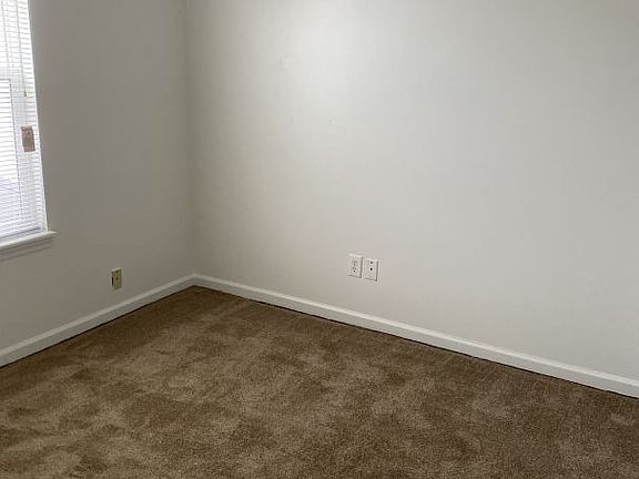3rd image of 5738 Congressional Pl