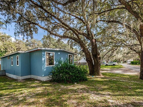 4th image of 1916 Beachway Ln
